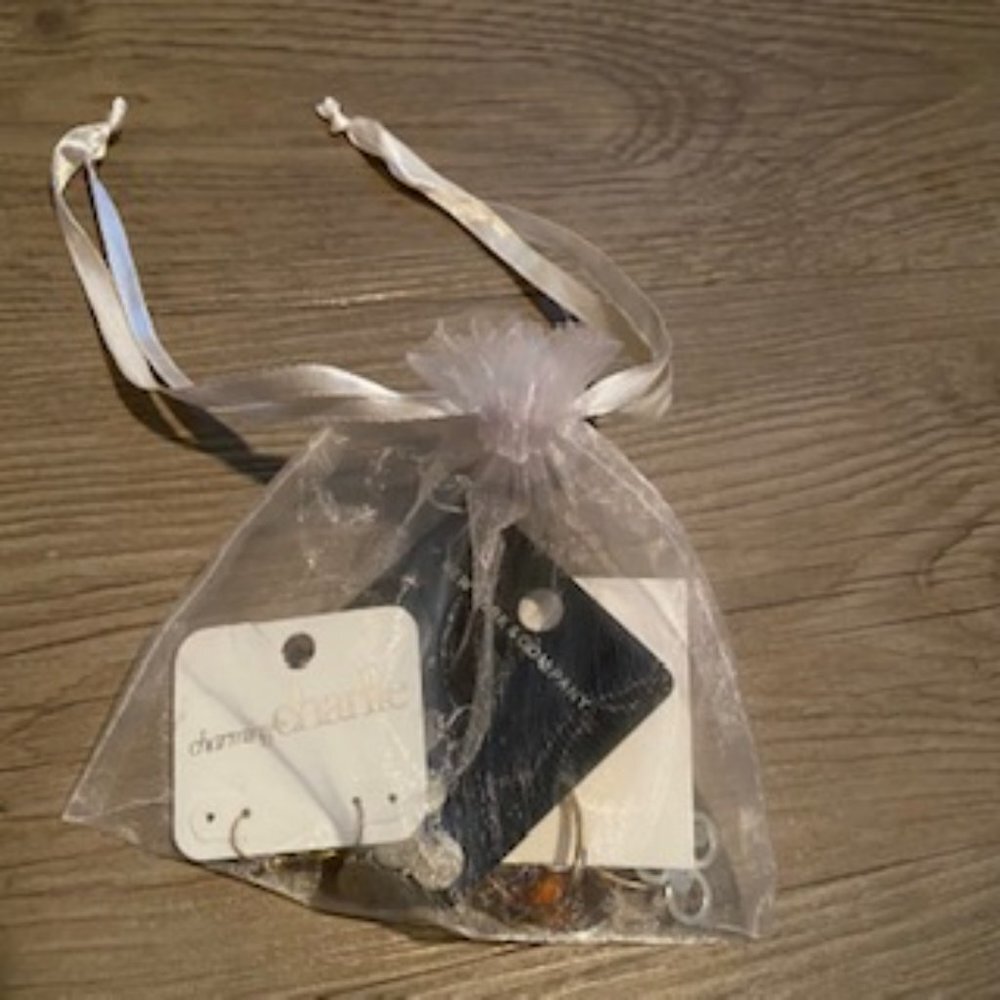 Earring Bundle - Picture 9 of 9